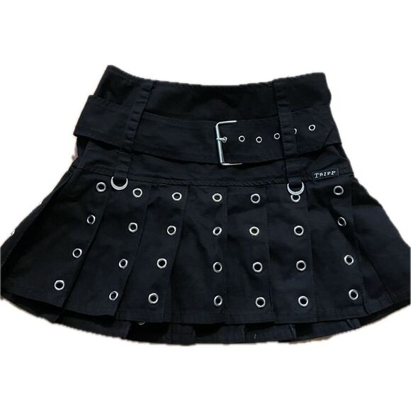 Tripp NYC Grommet Pleated Buckle Mini Skirt Women’s Size S - Picture 4 of 7
